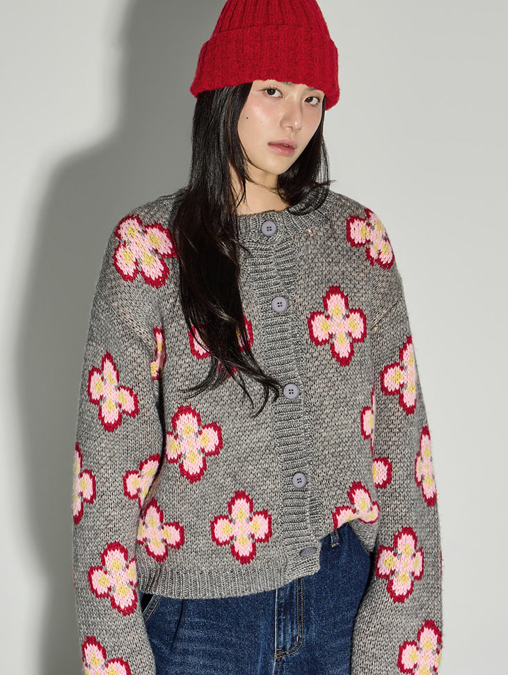 J3087 Solid Flower Cardigan