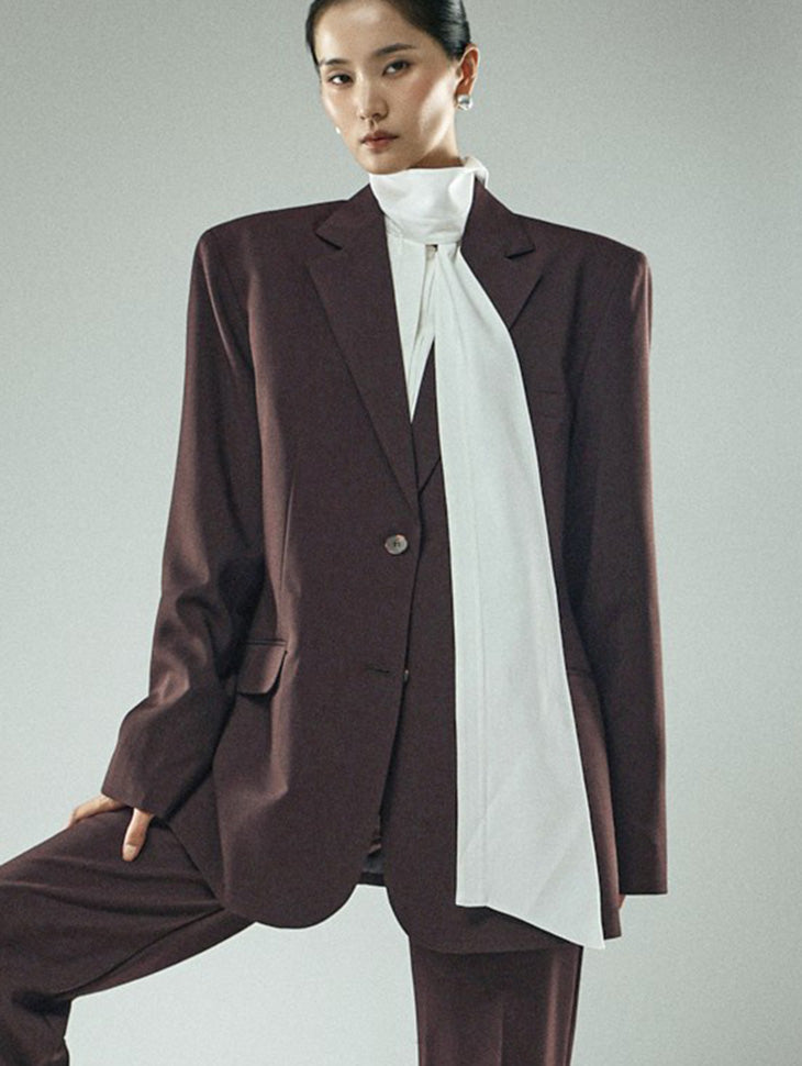 J9379 Slim Tailored Jacket