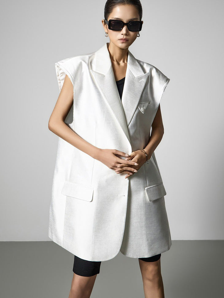 J3226 Wide Shoulder Long Vest