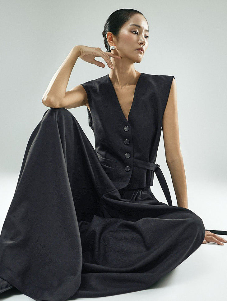 J3291 V-Neck Tailored Vest