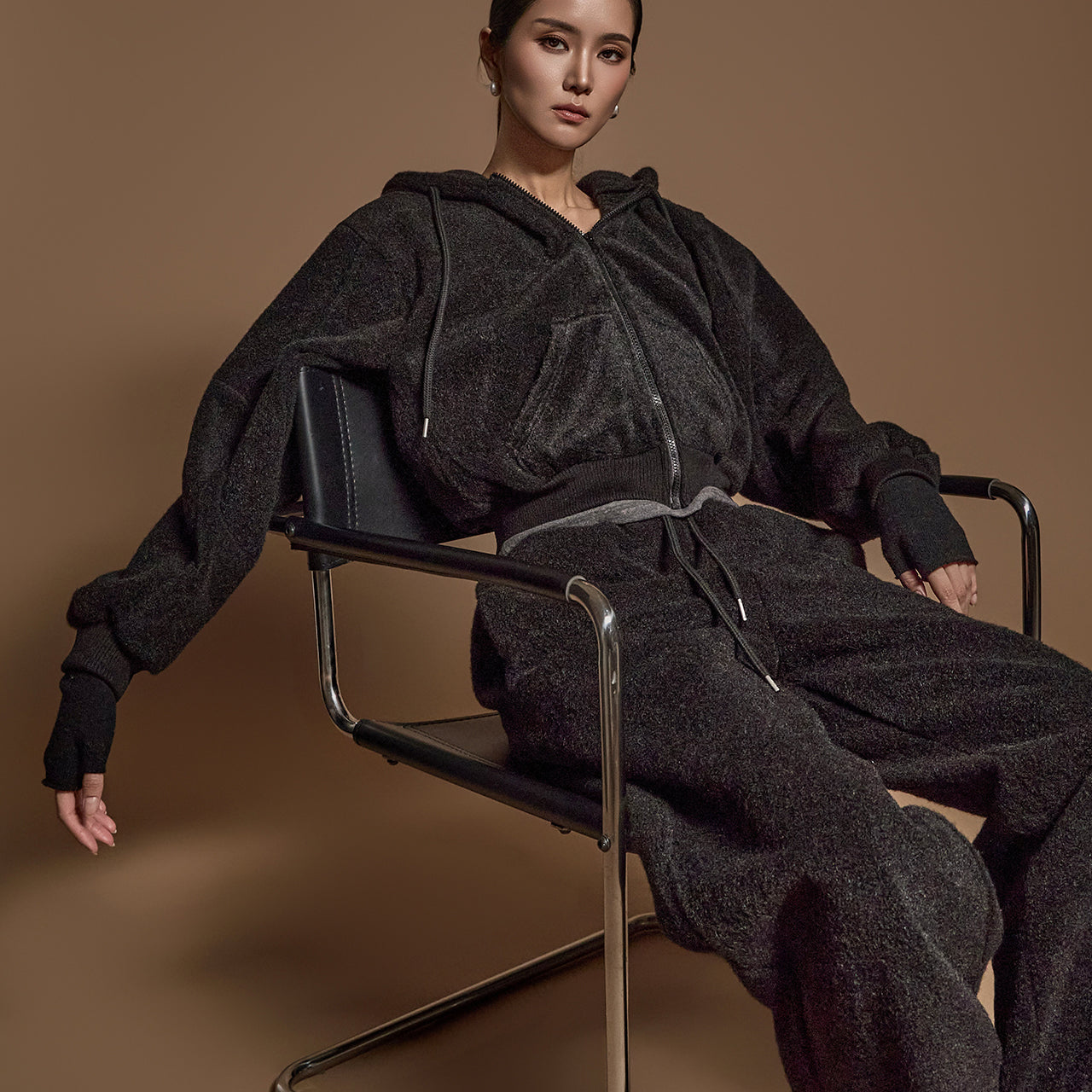 J2577 羊毛衬里拉链连帽衫