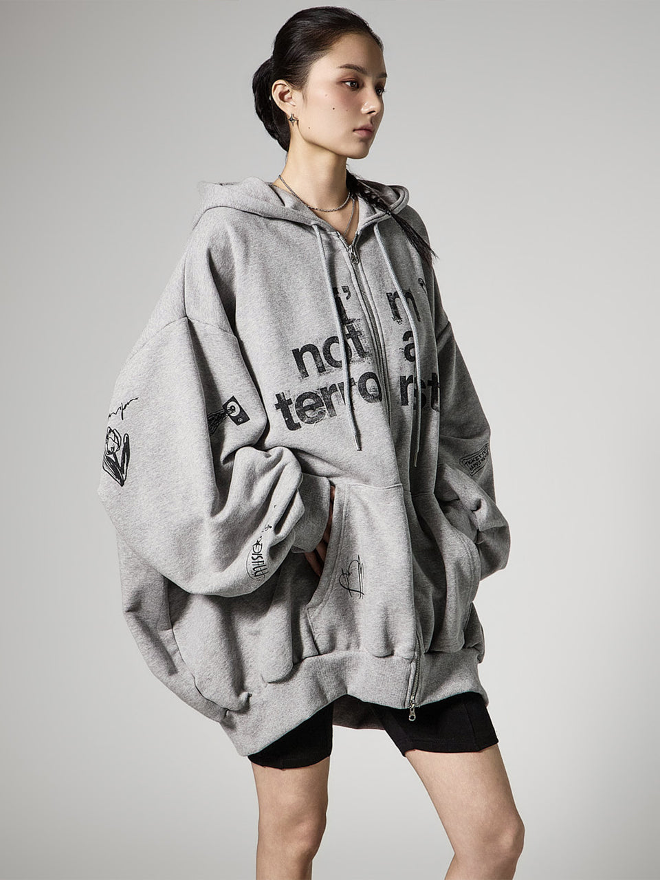 J3142 Lettering Oversized Zip-Up