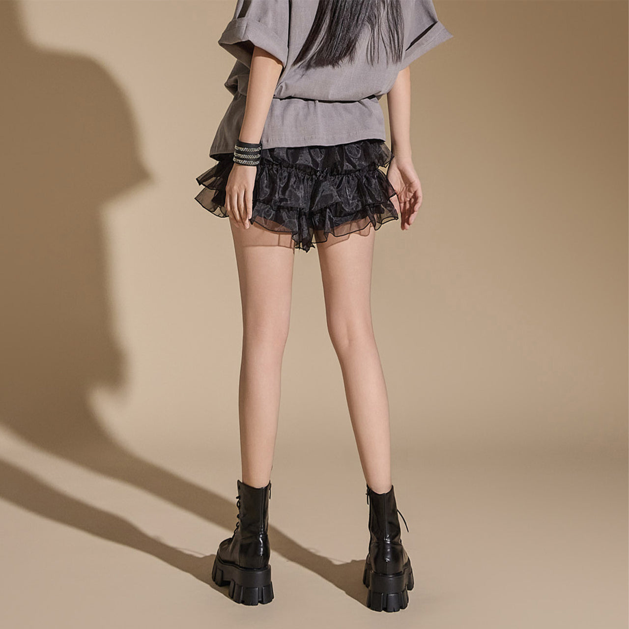 P3163 フリルパンツ