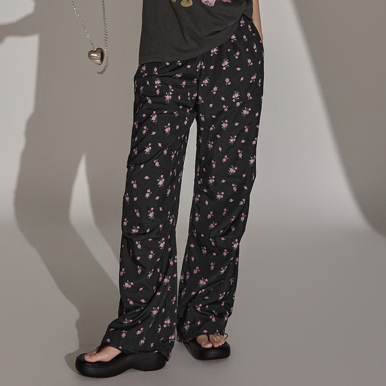 P3167 フラワーパンツ