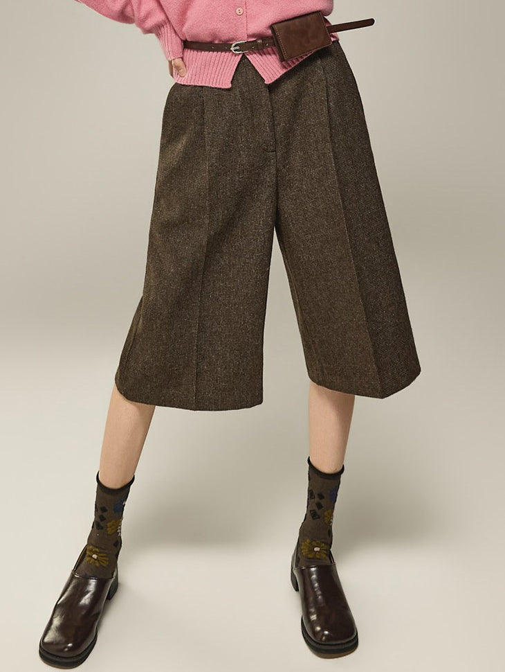 P3970 Bermuda Wool Pants