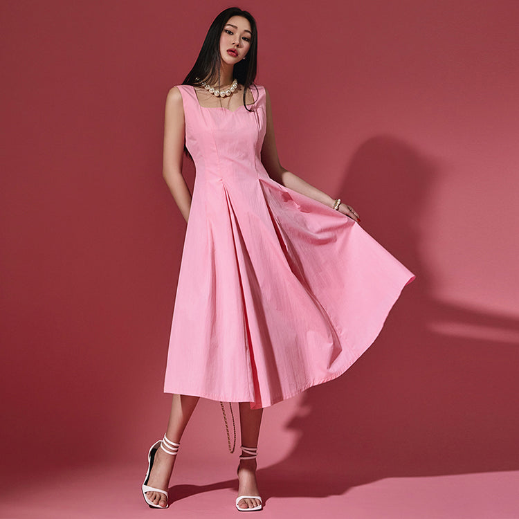 D4662 ピンタック ノースリーブ フレア ミディ ドレス