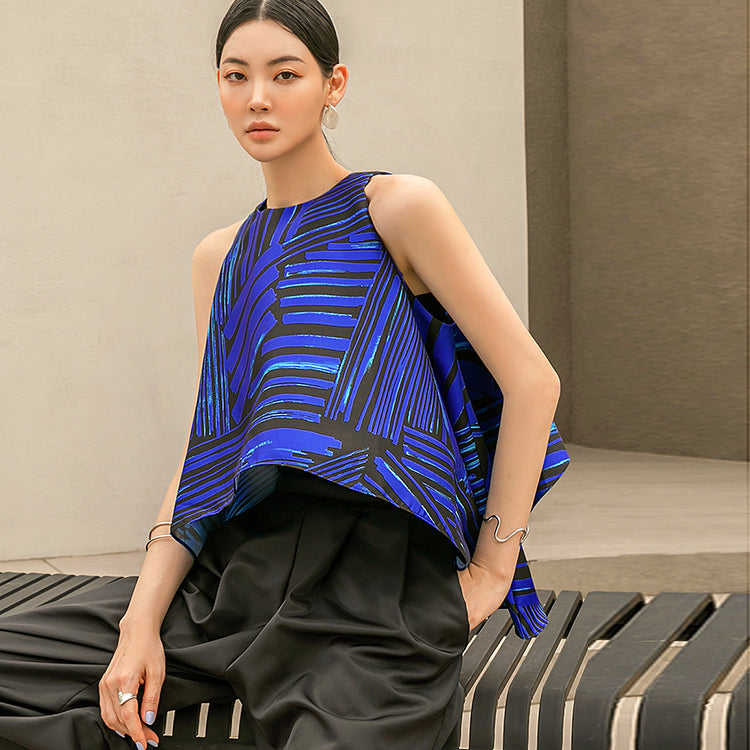 B9125 Asymmetrical Printed Blouse