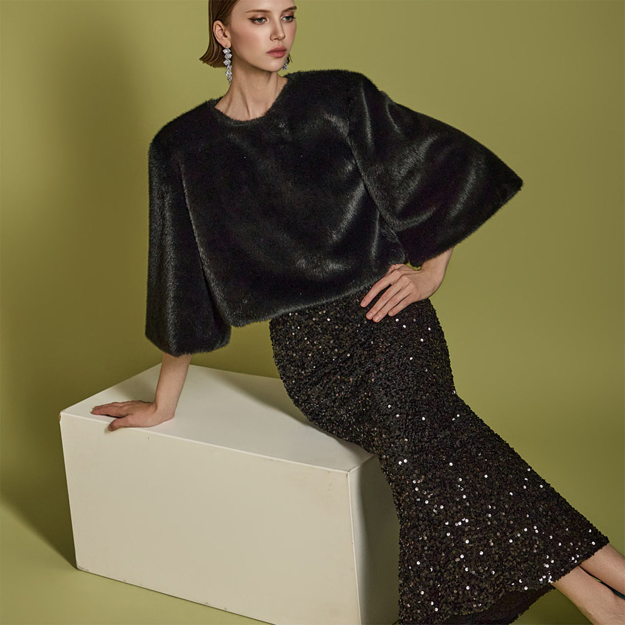 B3021 仿皮草衬衫