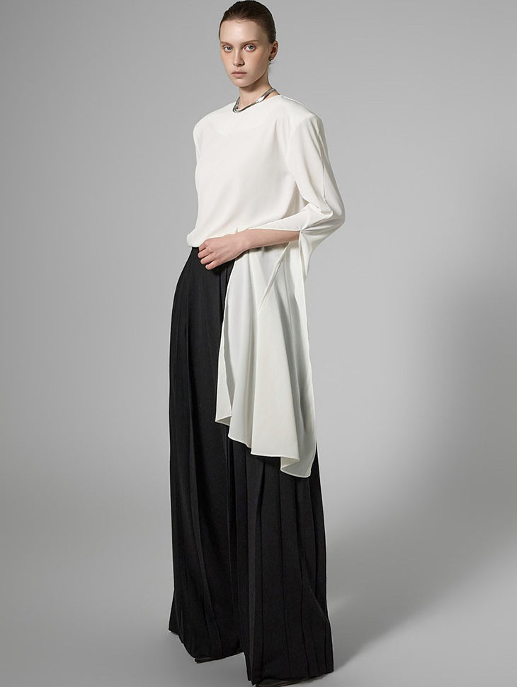 B9206 Long Slit Sleeve Blouse