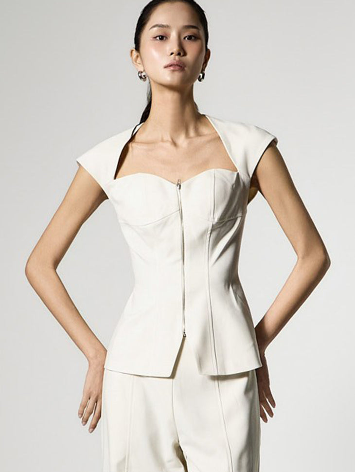 B9214 Front Zipper Blouse