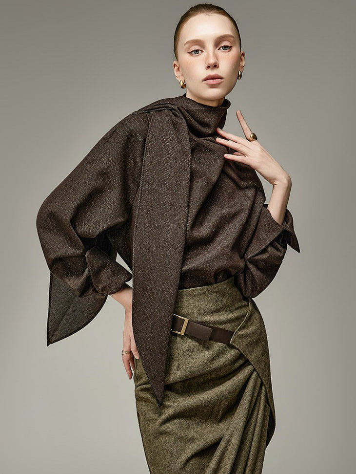 B3264 High-Neck Blouse