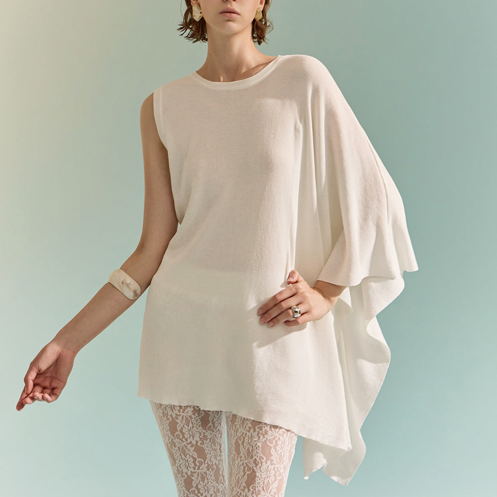 E3079 不对称袖超大针织衫