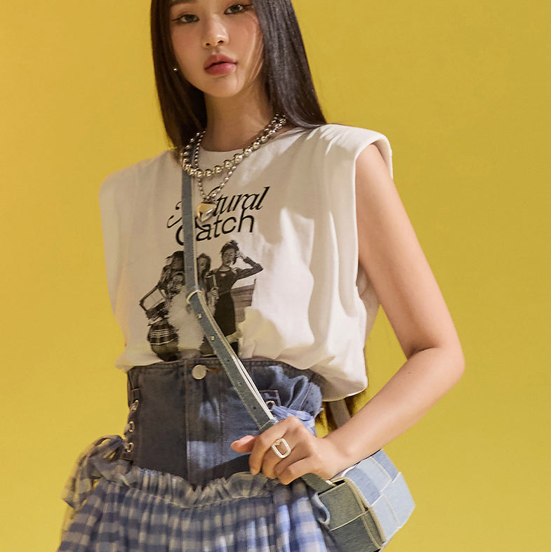 E3064 Texted Sleeveless Top