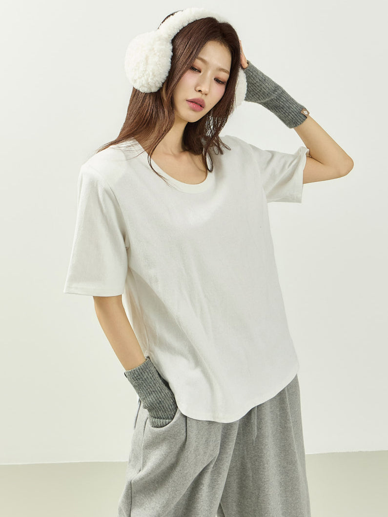 E4077 U-Neck Tops