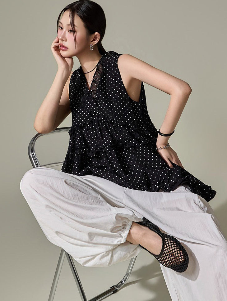E4350 Dot Tiered Top