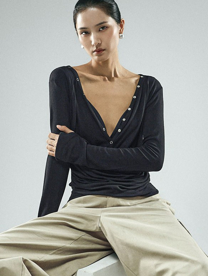 E4389 Snap Drape Top