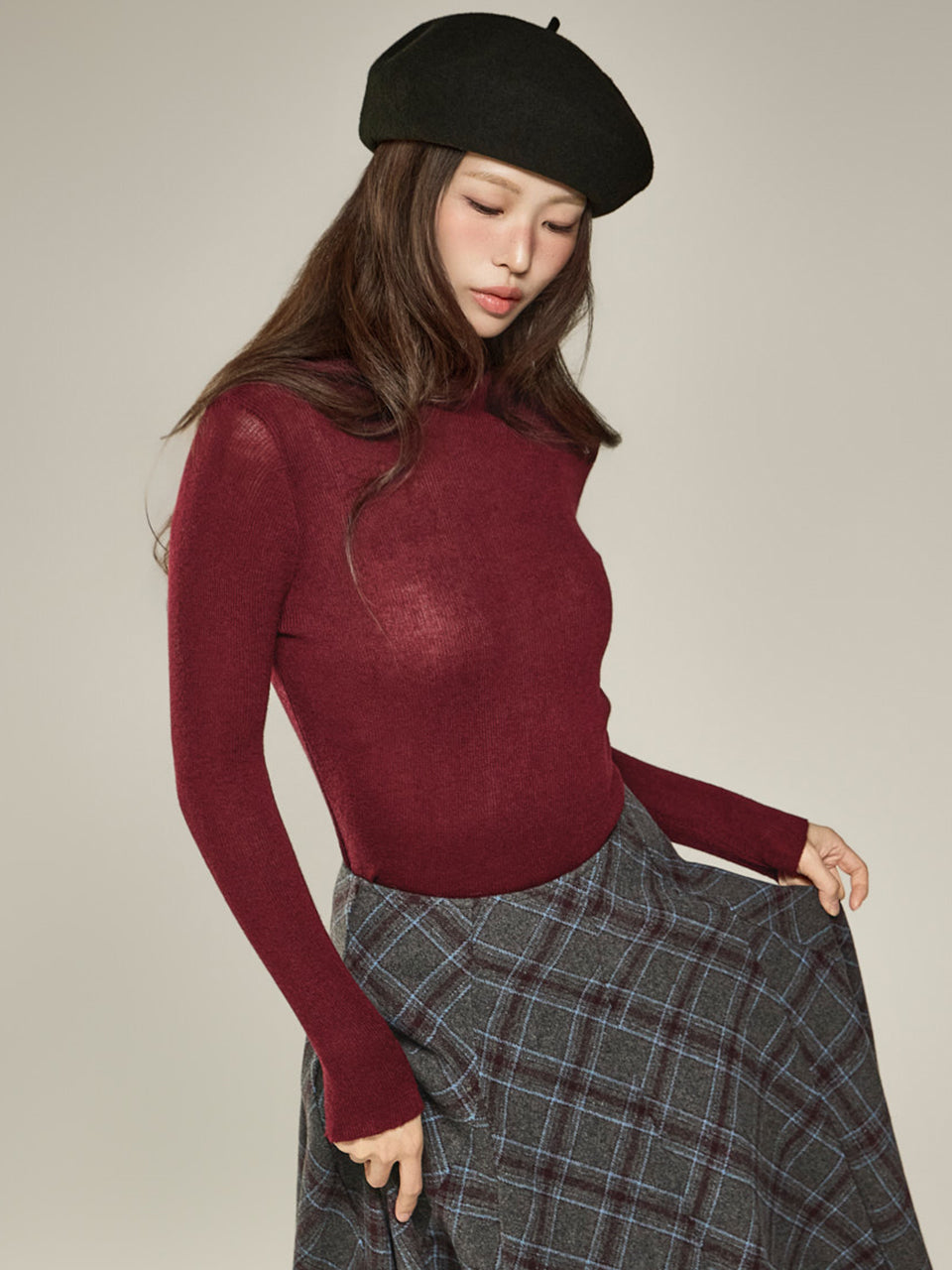 E4396 Soft Turtleneck Top