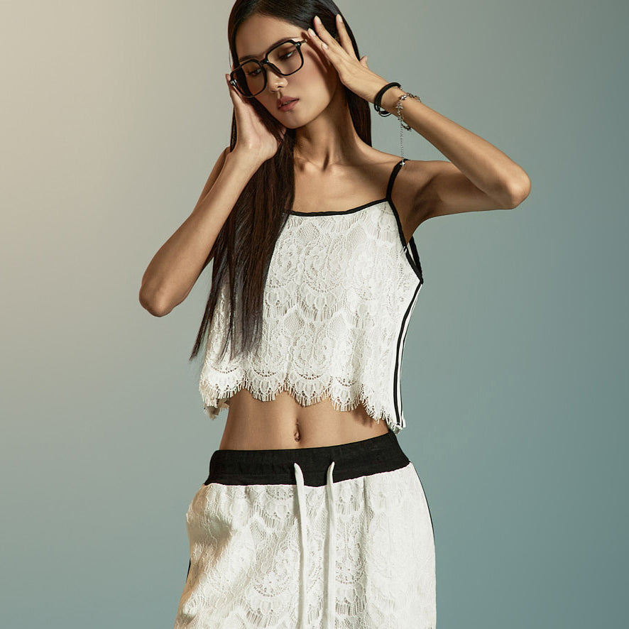 E3908 Lace Sleeveless Top