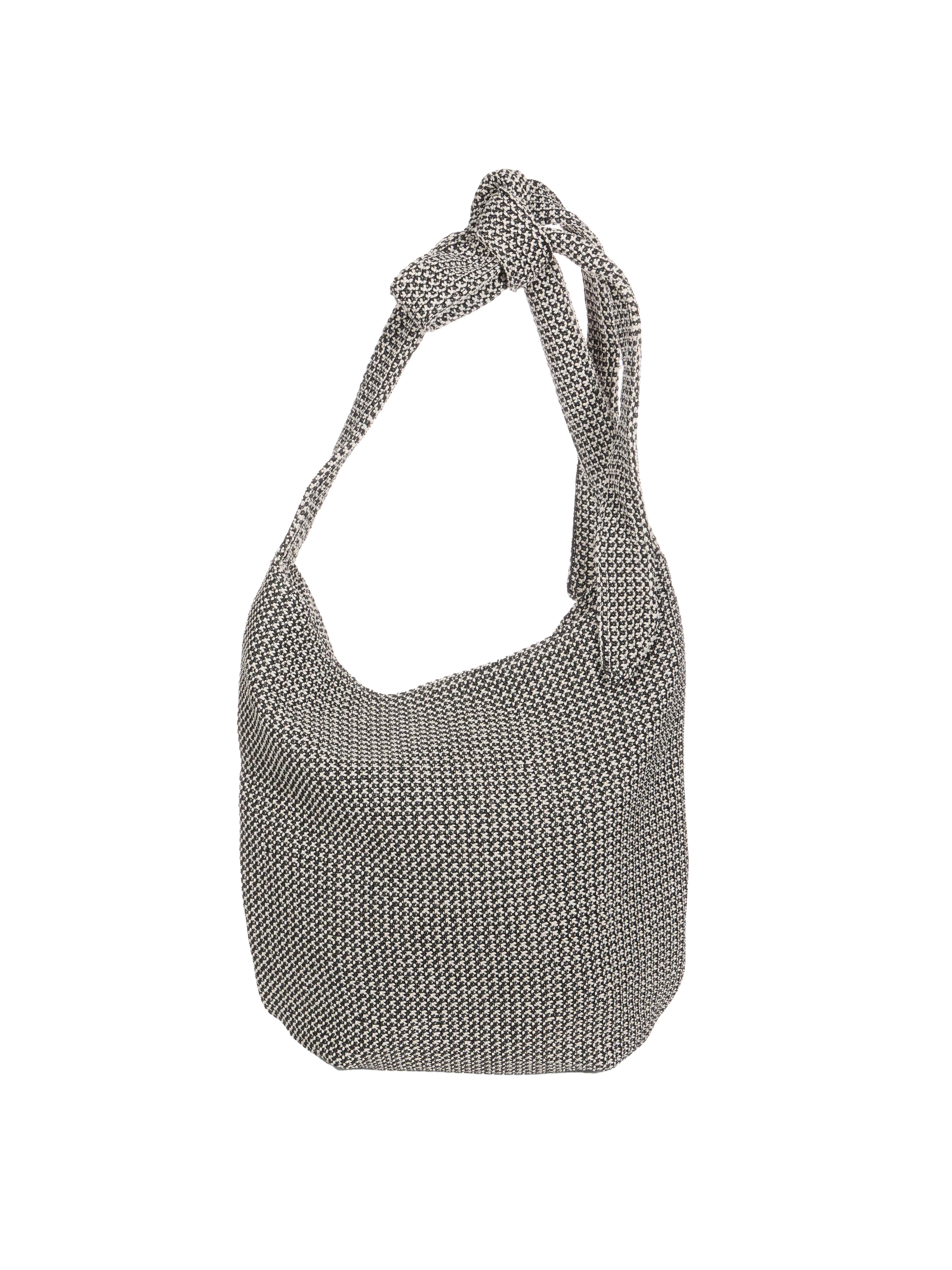 A-1724 knot shoulder bag