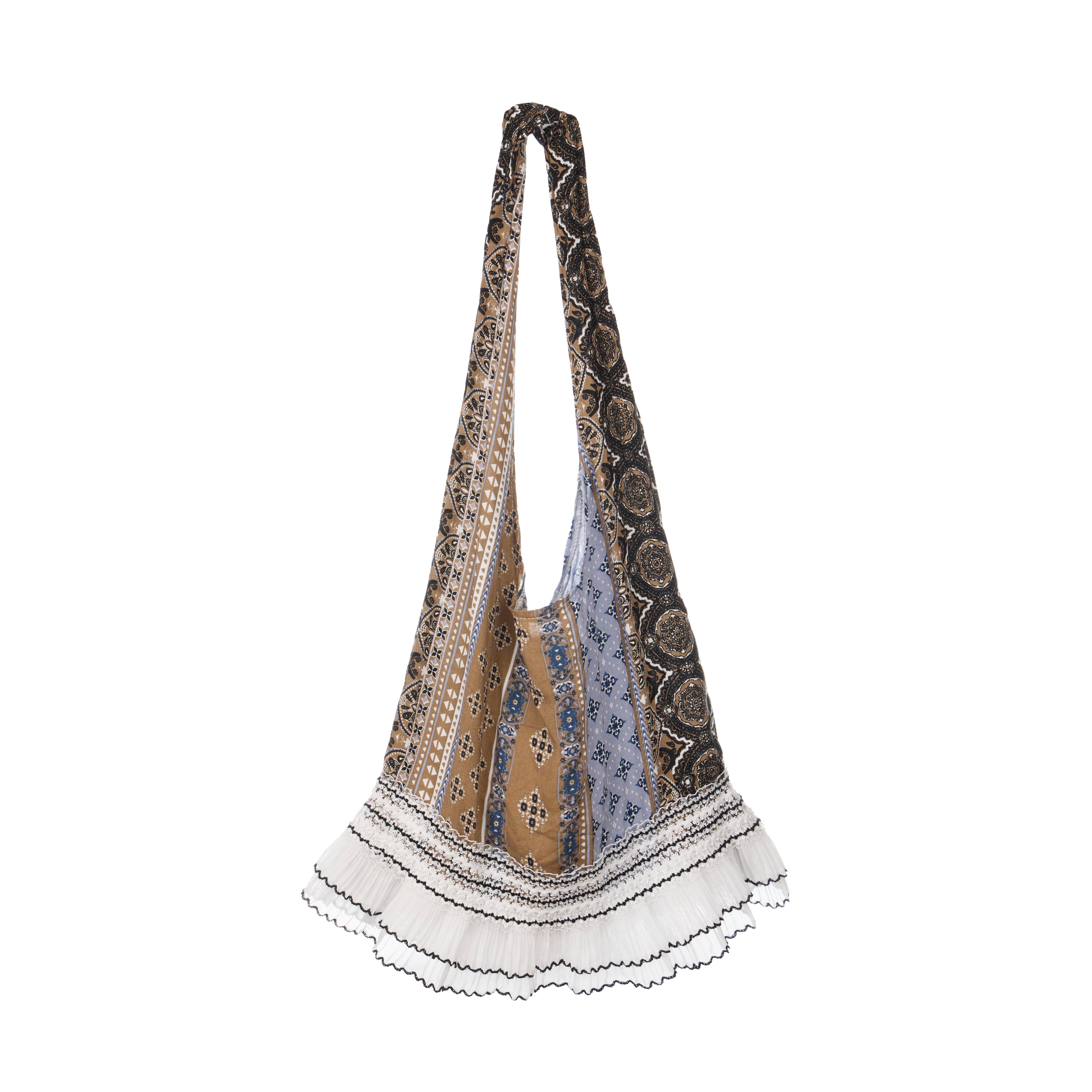 A-1744 柄フリルキャンバスバッグ