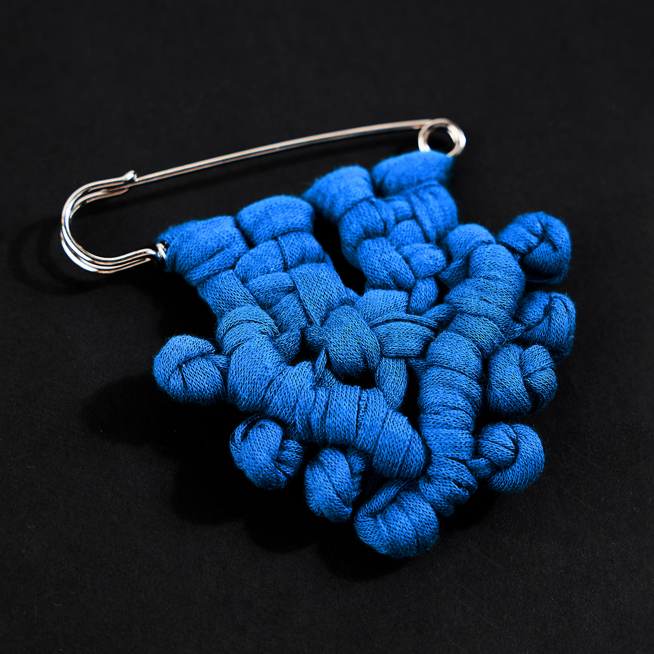 AB-183 ニットブローチ