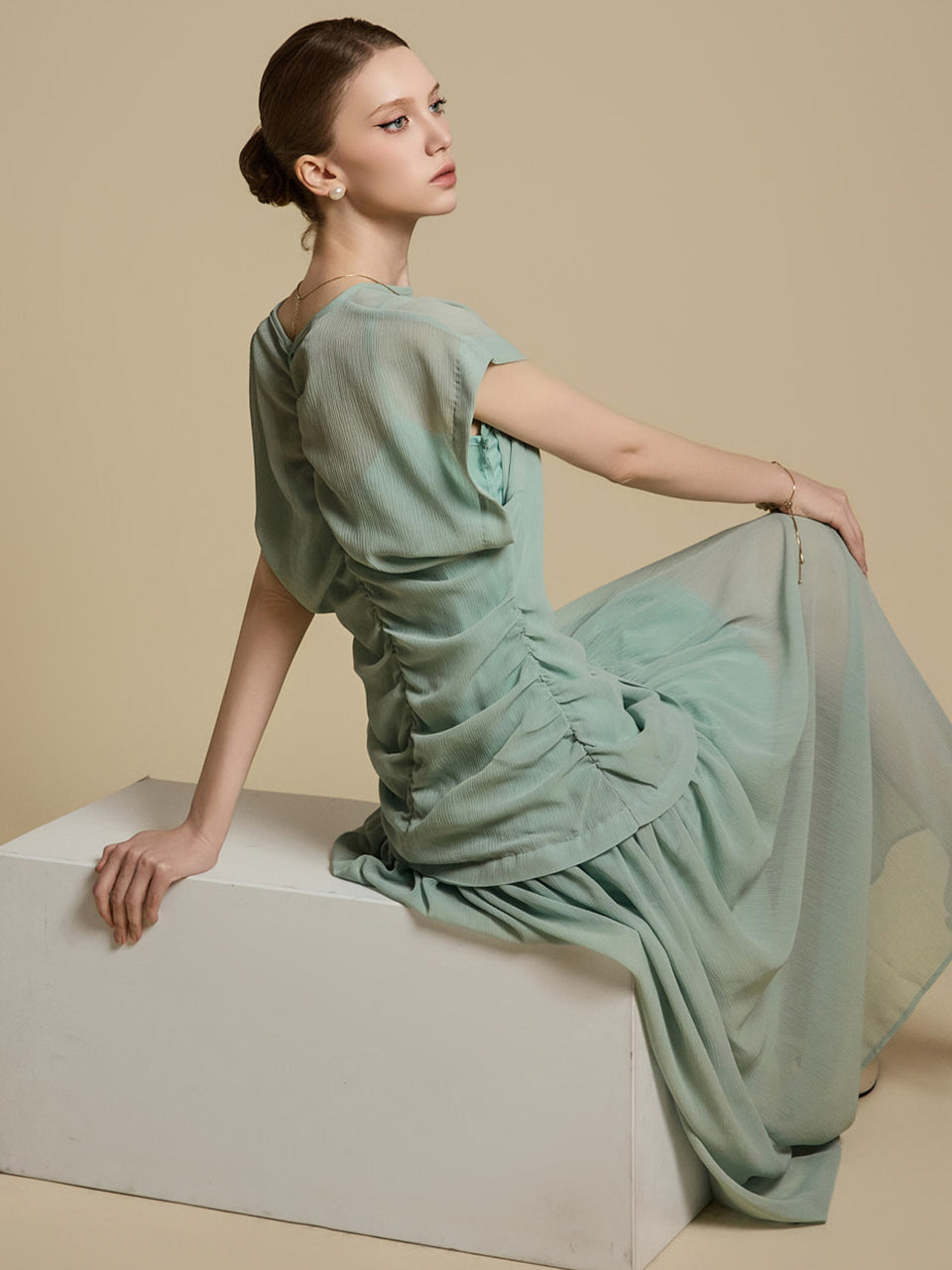 D5233 雪纺连衣裙