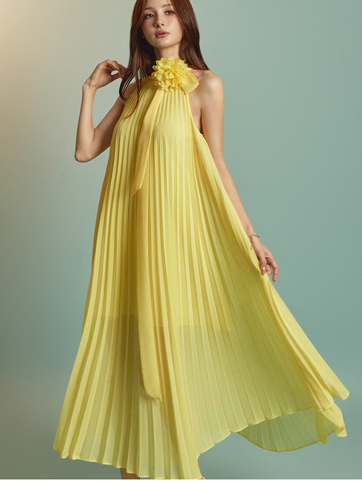 D5334 Sleeveless Dress with Strap