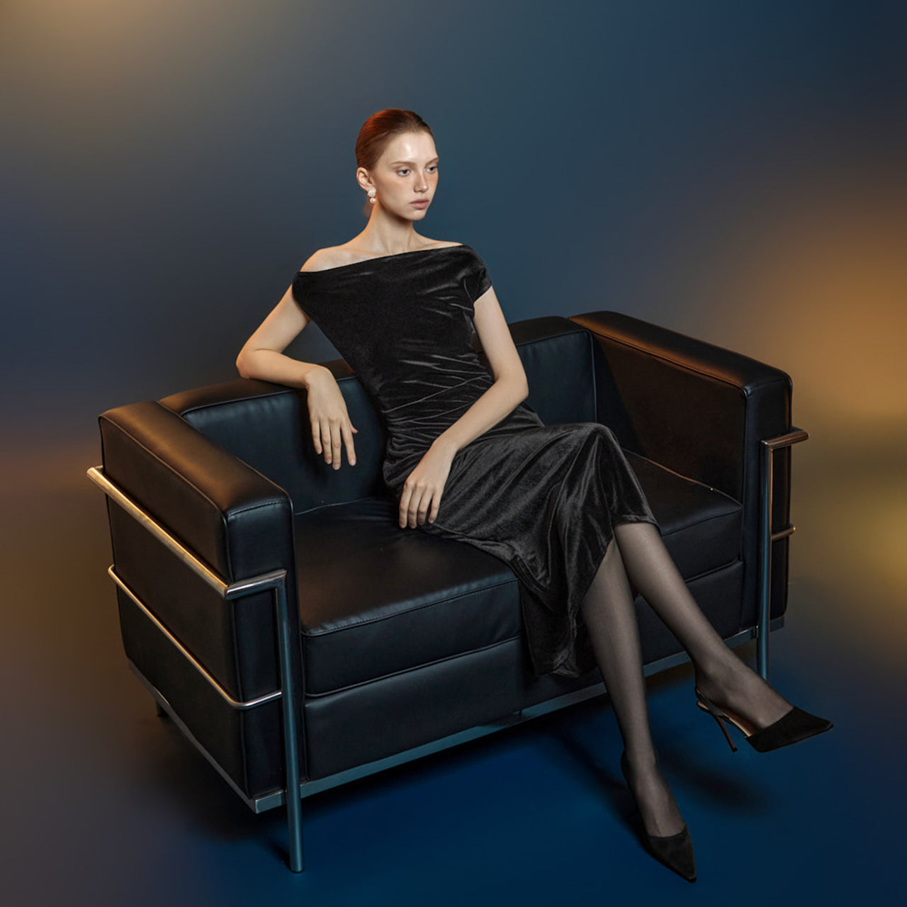 D5404 Slim Velvet Dress