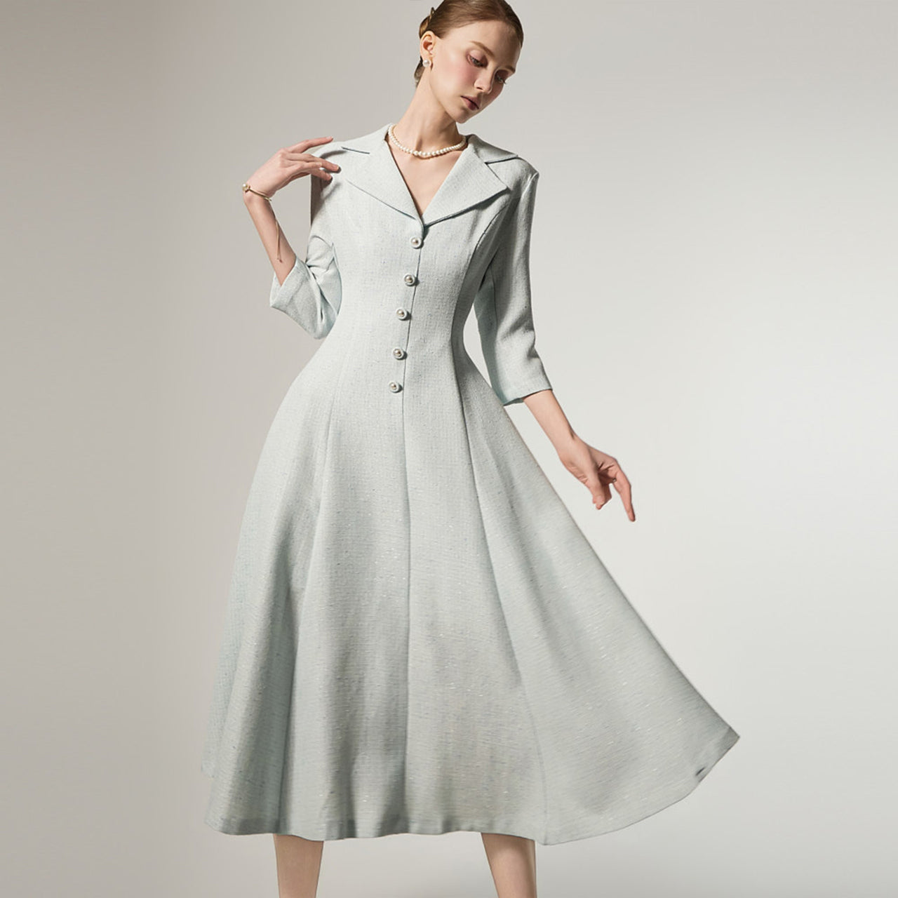 D5489 斜纹软呢纽扣连衣裙