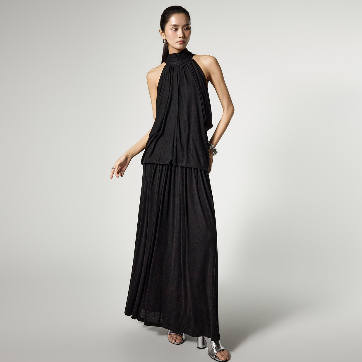 D5501 Halter Neck Shirred Dress