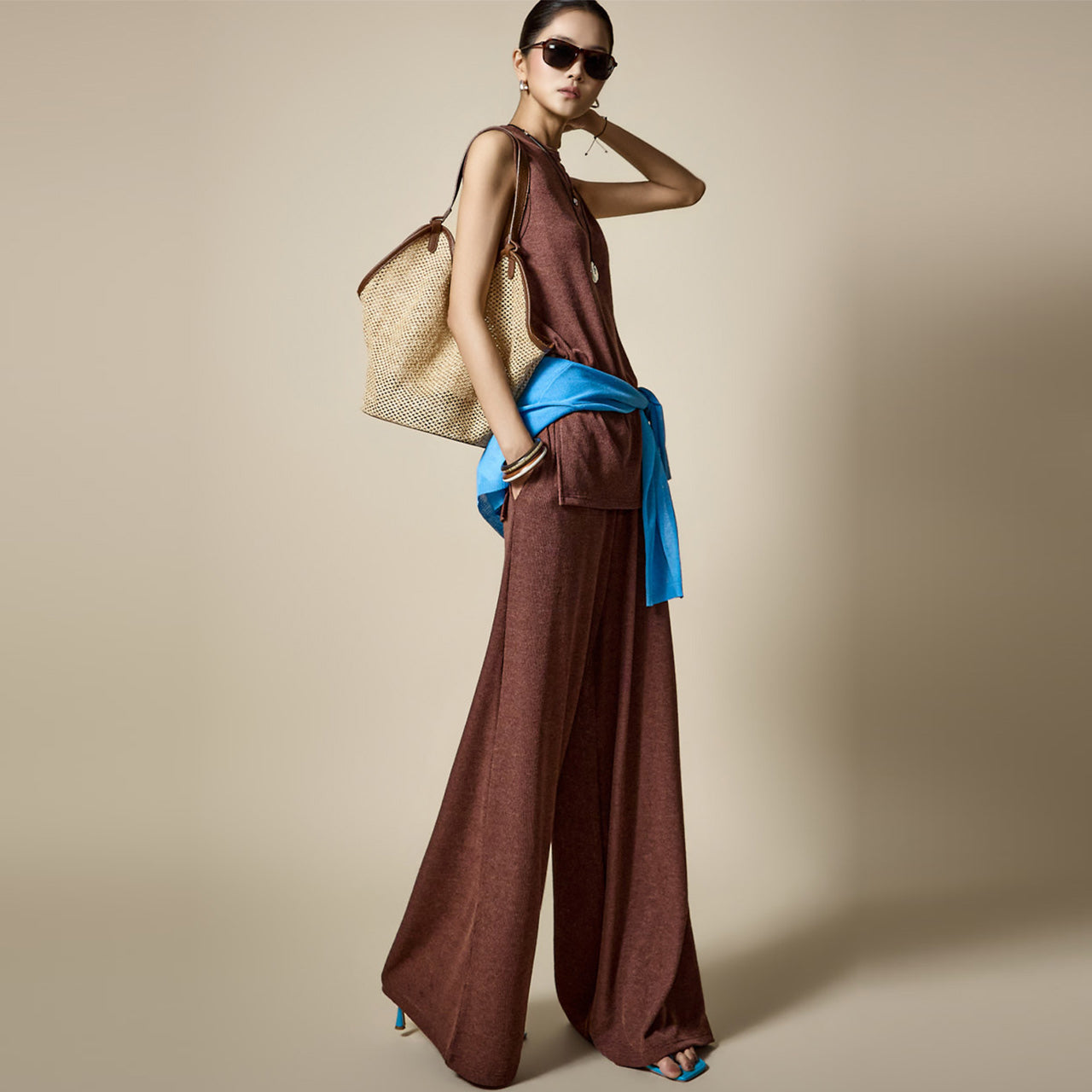 D5586 Soft Knit Two-Piece