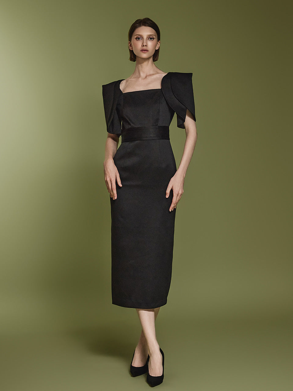 D9433 チューリップバルーンスリーブスリムドレス