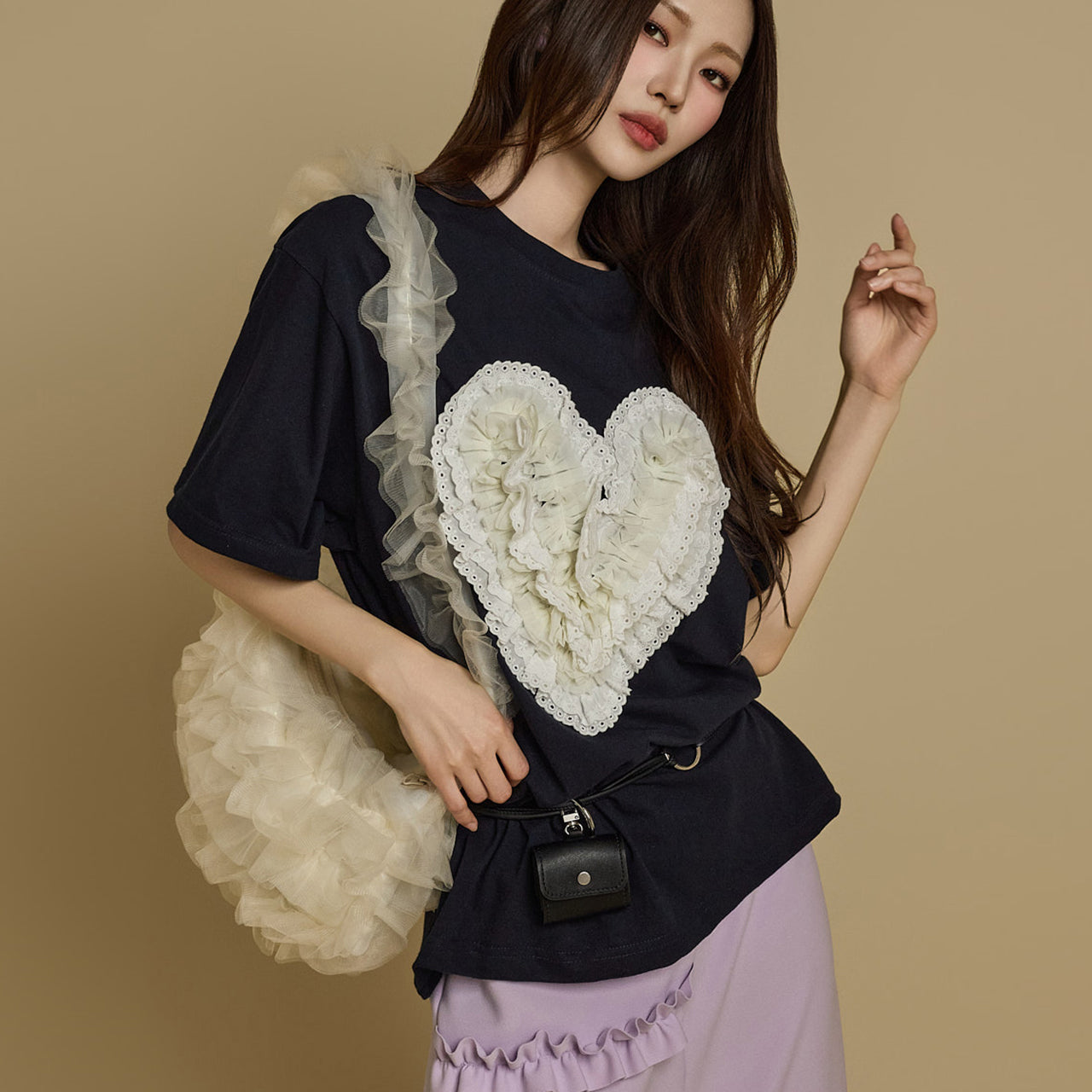 E3765 Frill Heart Patch T-shirt