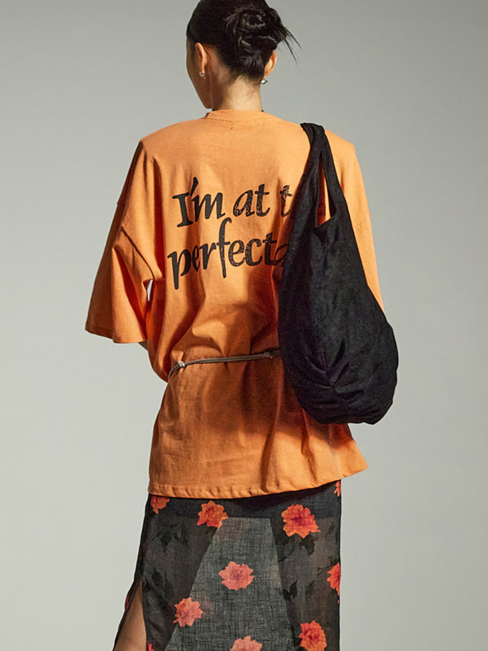 E3917 Printed Shoulder Pad T-Shirt