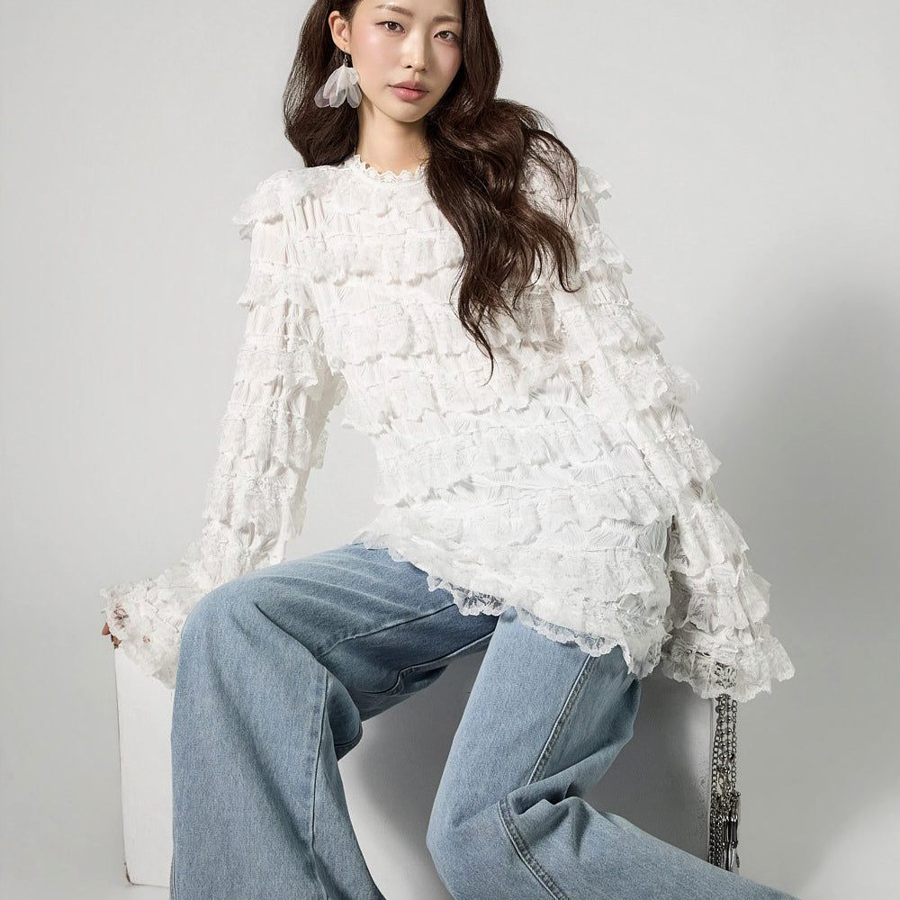 E4162 Lace Tiered Top