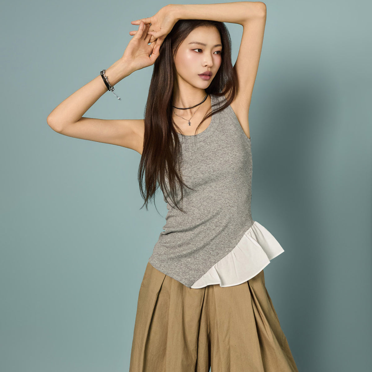 E4367 Asymmetrical Frill Sleeveless Top