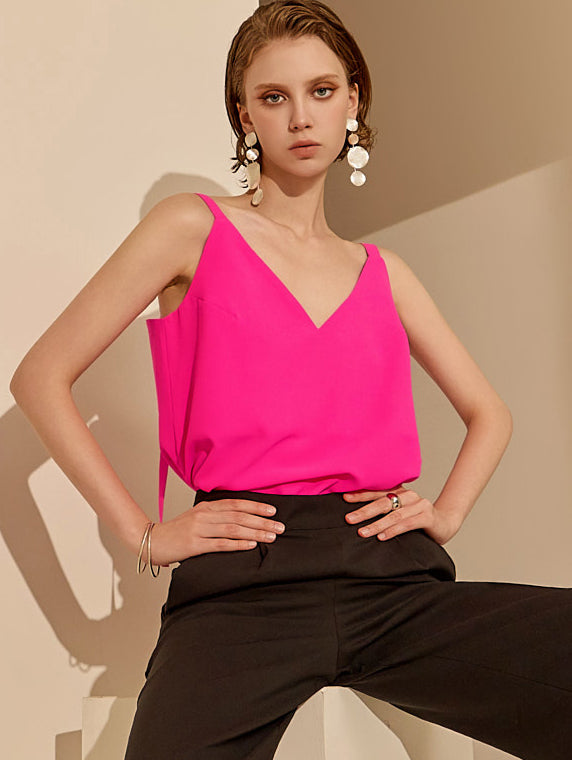 E9034 V-neck sleeveless top