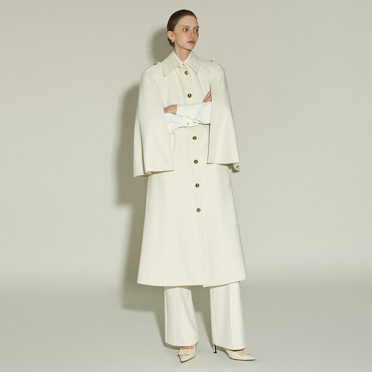 J2465 Cape Coat With Belt