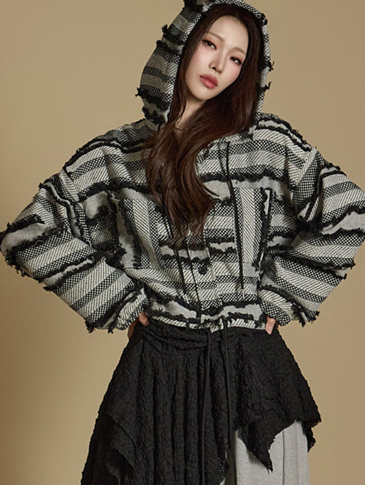 J2639 流苏连帽夹克