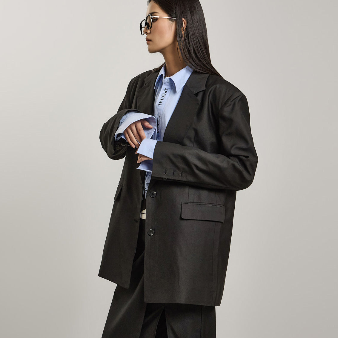 J2710 带腰带夹克