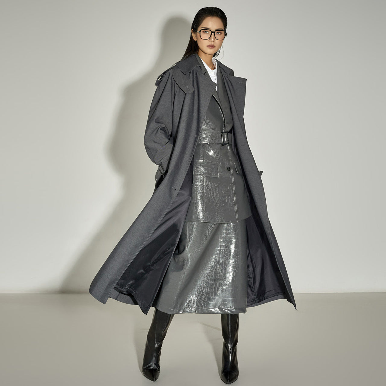 J2847 Trench Coat with Belt