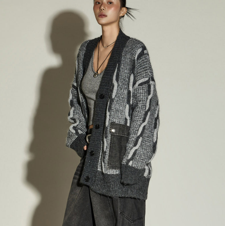 J2896 Twisted Color Cardigan