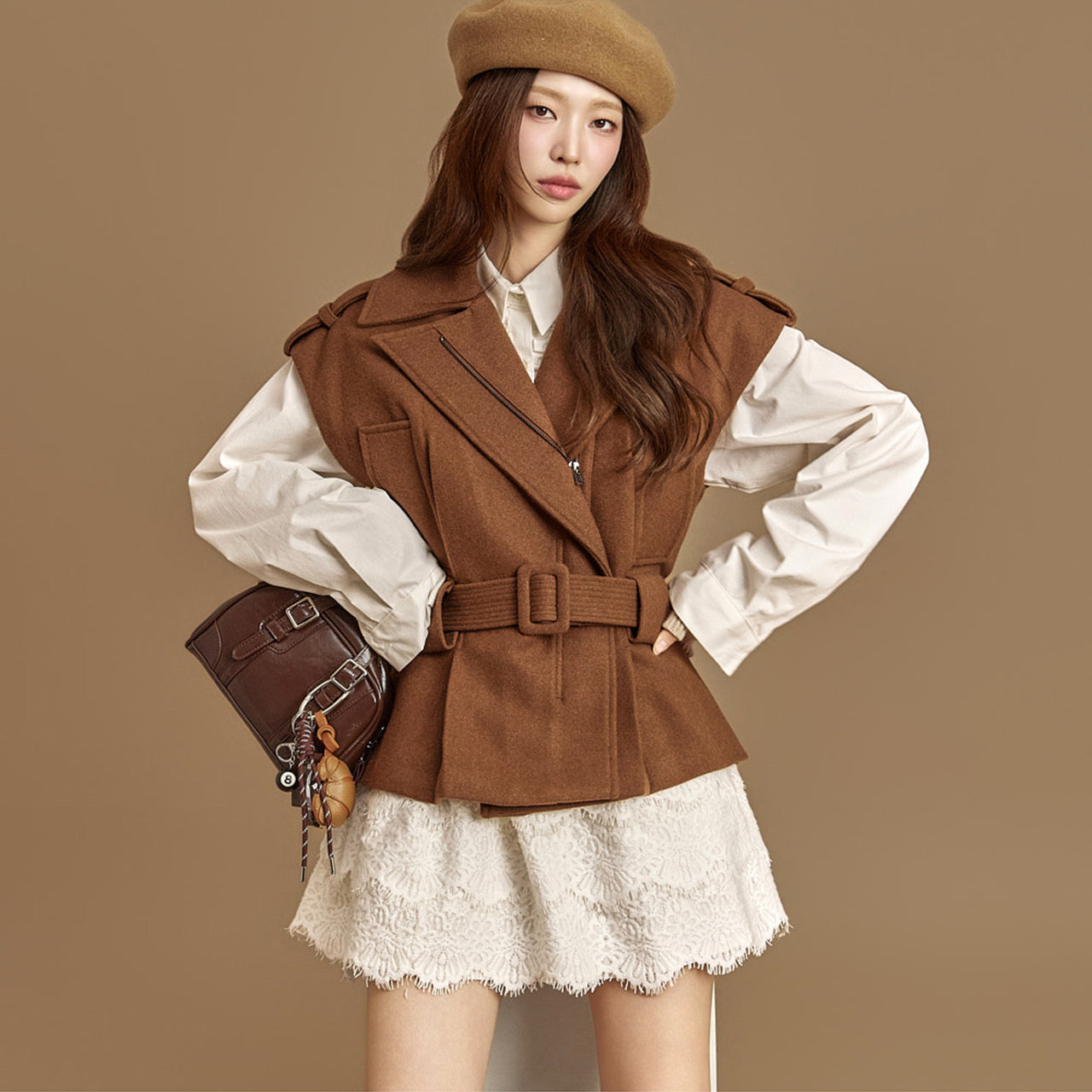 J2995 Wool Vest with Belt