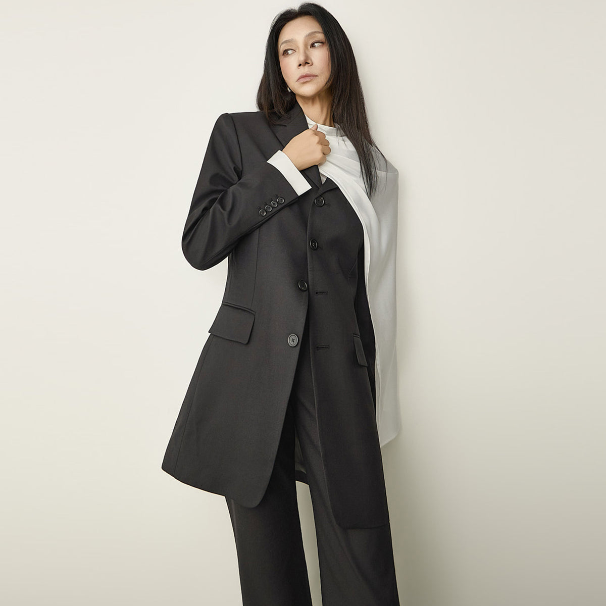 J3300 Waist Tailored Jacket