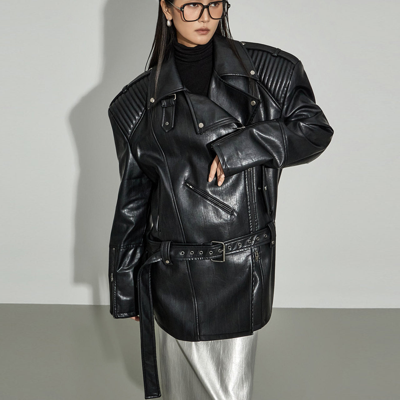 MBDJ018 ハイネックショルダーピンタックレザーライダースジャケット(ベルトセット)