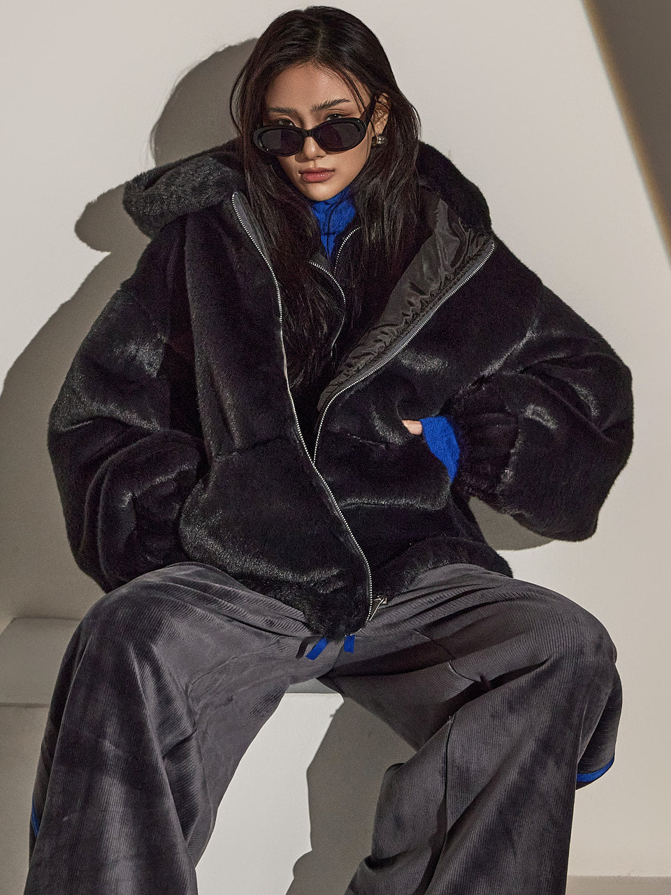 J2583 毛皮连帽套头衫