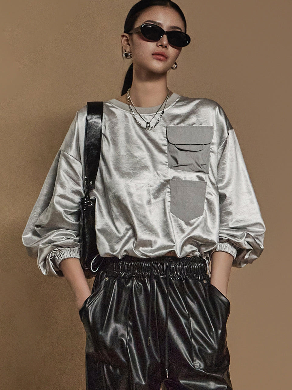 E3593 亮面口袋运动衫