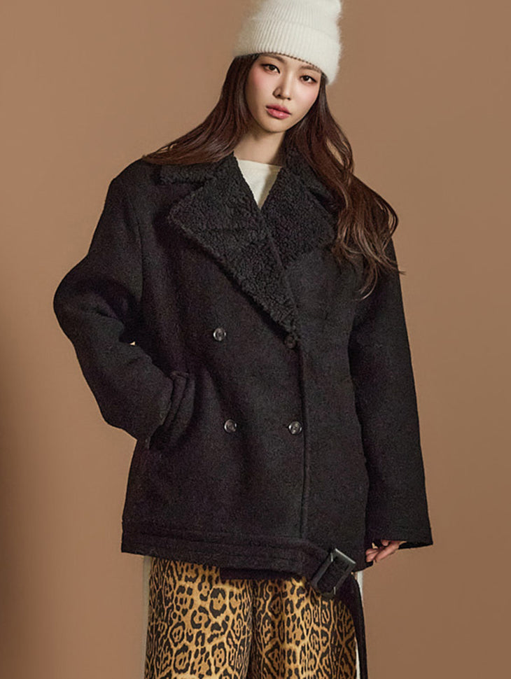 J2557 系腰带绗缝大衣