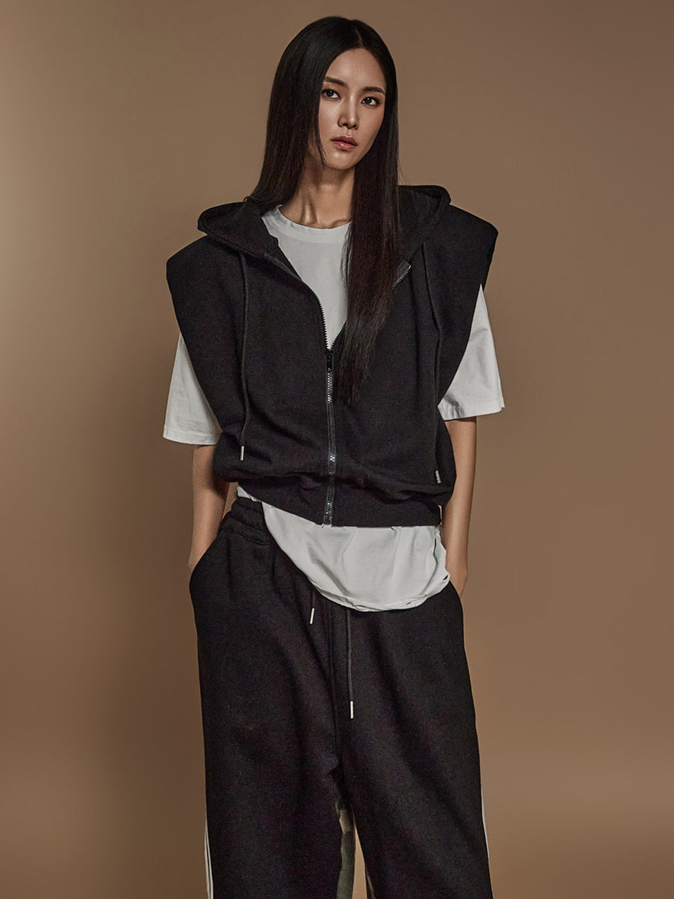 J2410 连帽背心拉链夹克