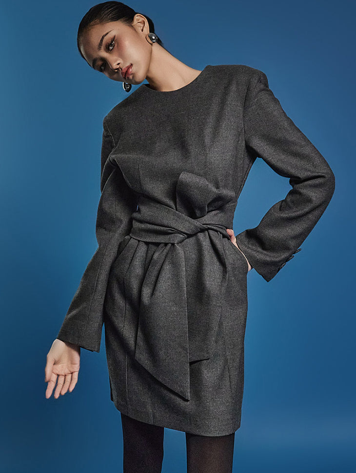 D5124 迷你连衣裙配围巾